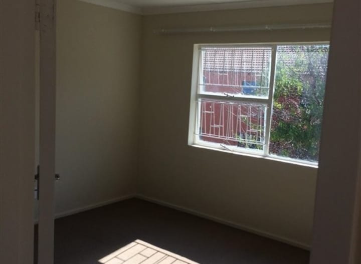 To Let 2 Bedroom Property for Rent in Vorna Valley Gauteng