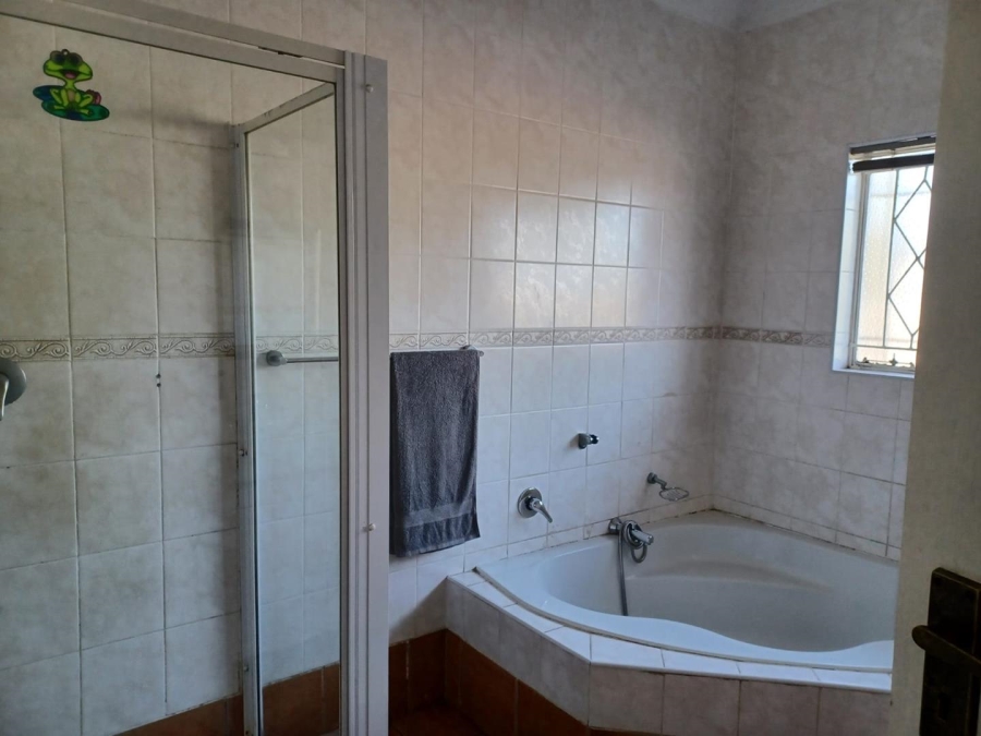 3 Bedroom Property for Sale in Randhart Gauteng