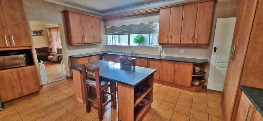 3 Bedroom Property for Sale in Randhart Gauteng