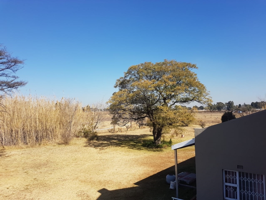 5 Bedroom Property for Sale in Randvaal Gauteng