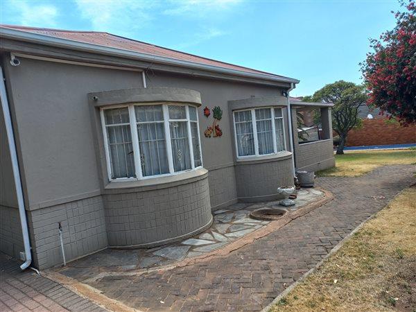 3 Bedroom Property for Sale in The Hill Gauteng