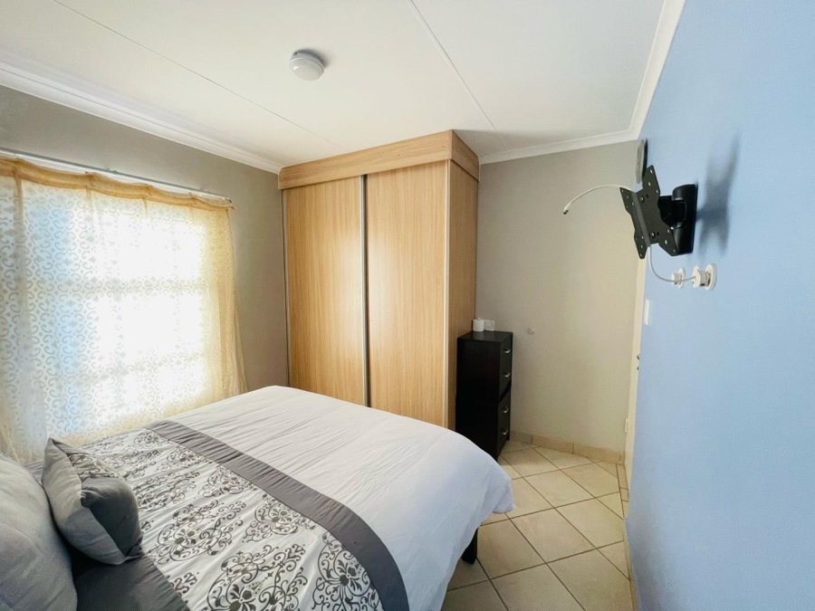 3 Bedroom Property for Sale in Kirkney Gauteng