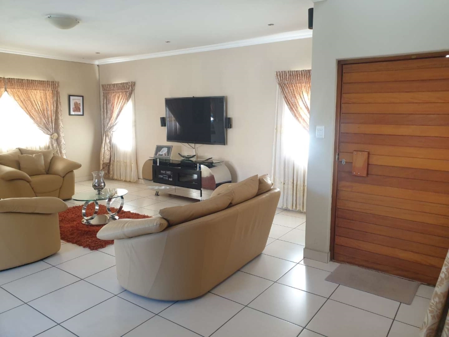 3 Bedroom Property for Sale in Strubensvallei Gauteng