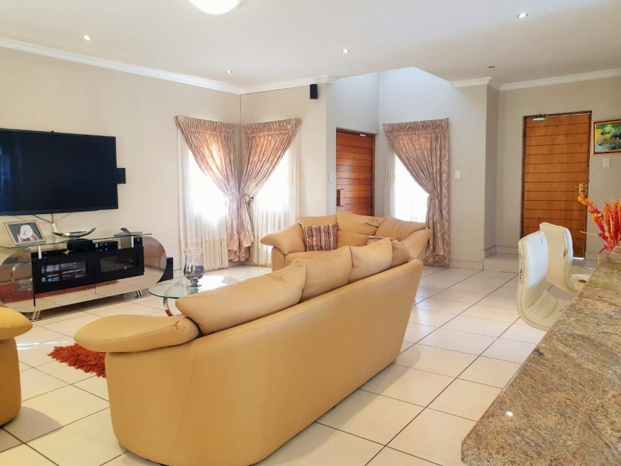 3 Bedroom Property for Sale in Strubensvallei Gauteng