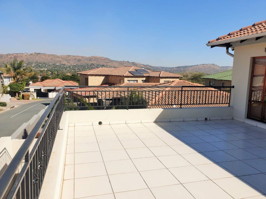 3 Bedroom Property for Sale in Strubensvallei Gauteng