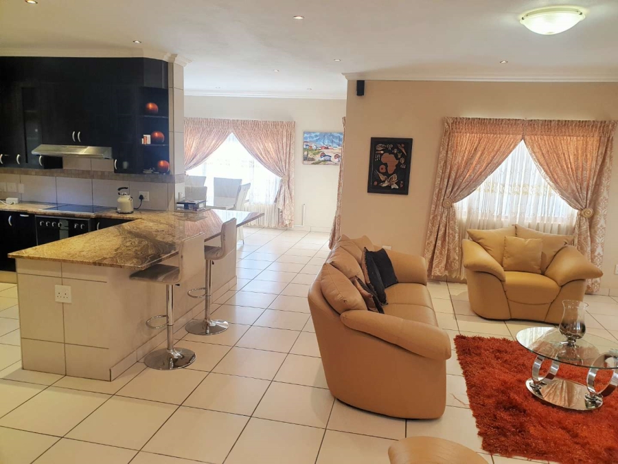 3 Bedroom Property for Sale in Strubensvallei Gauteng