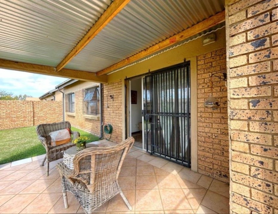 2 Bedroom Property for Sale in Equestria Gauteng