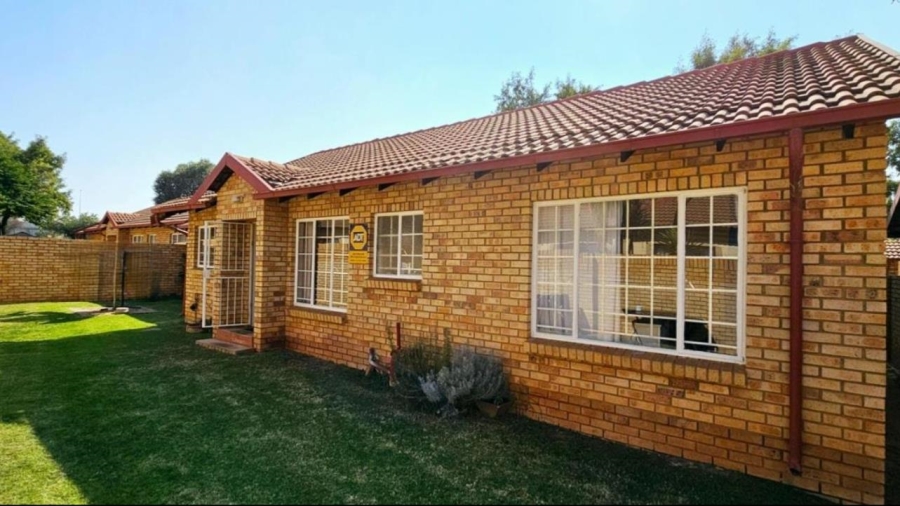 3 Bedroom Property for Sale in Equestria Gauteng