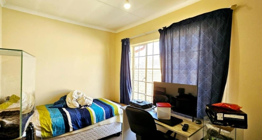 3 Bedroom Property for Sale in Equestria Gauteng