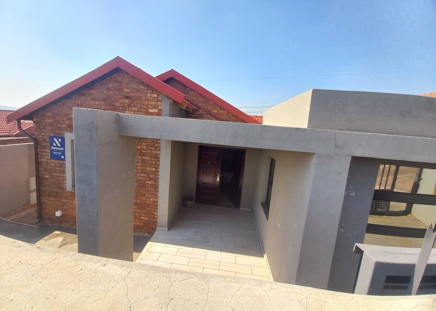 3 Bedroom Property for Sale in Atteridgeville Gauteng