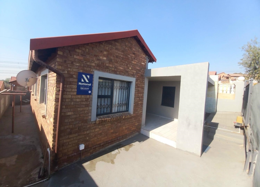 3 Bedroom Property for Sale in Atteridgeville Gauteng