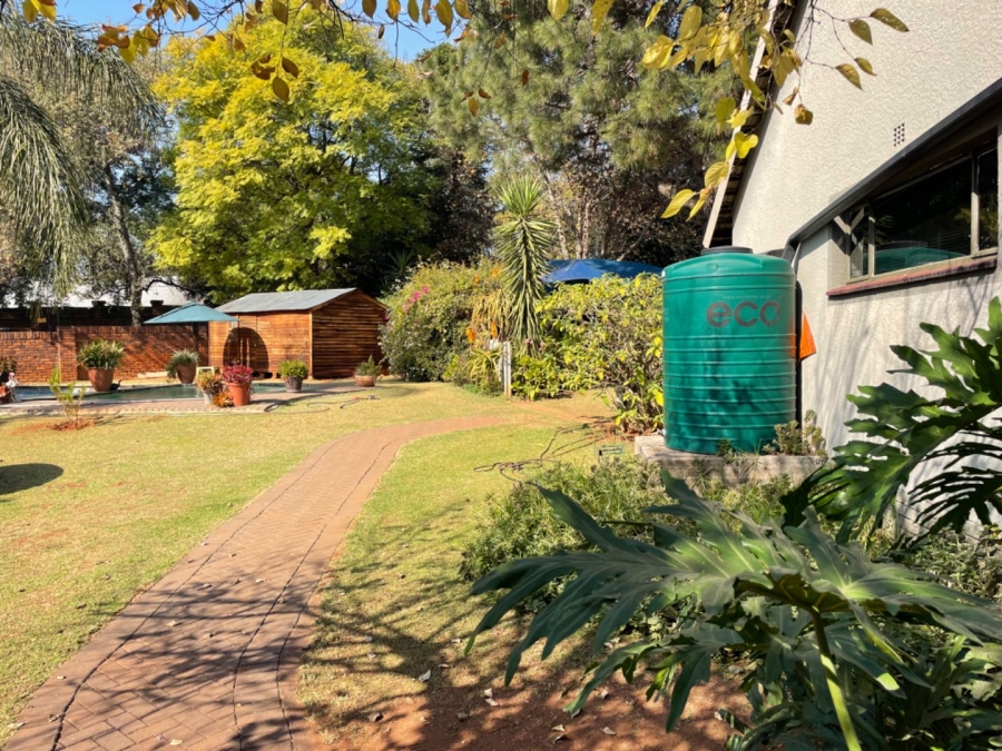 4 Bedroom Property for Sale in Fairland Gauteng