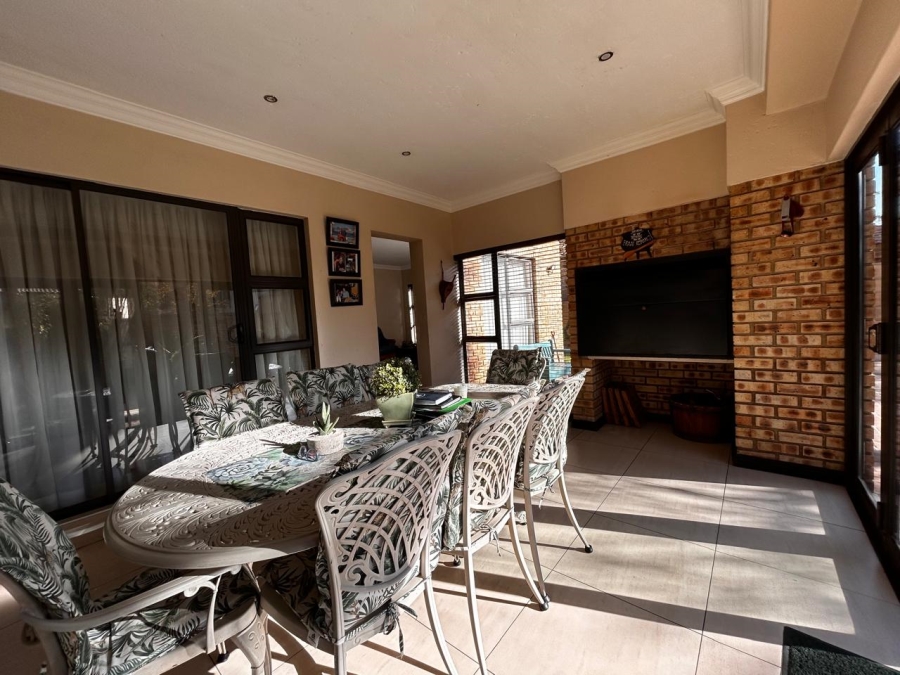 4 Bedroom Property for Sale in Meyersdal Gauteng