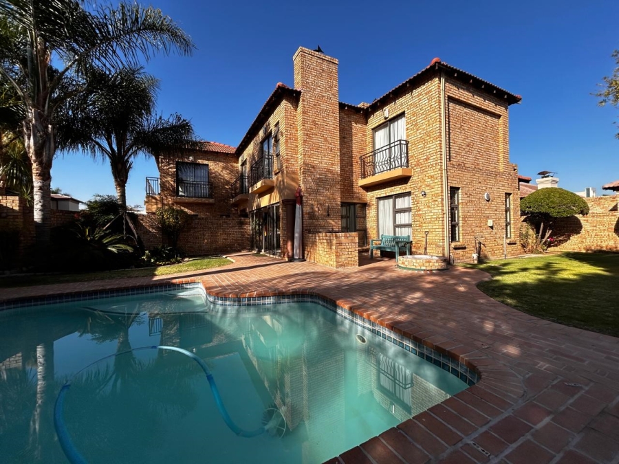 4 Bedroom Property for Sale in Meyersdal Gauteng