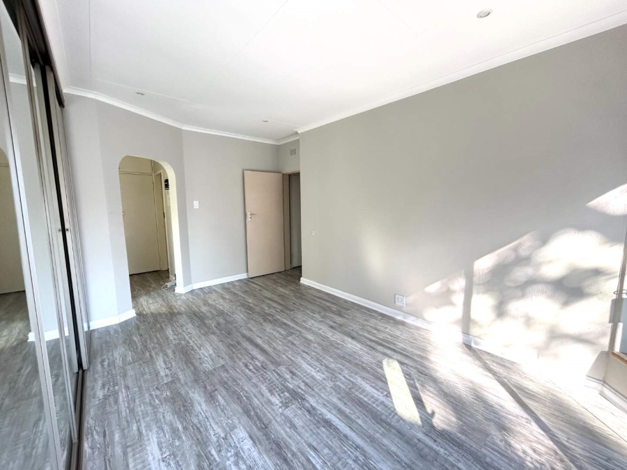 To Let 5 Bedroom Property for Rent in Sunninghill Gauteng