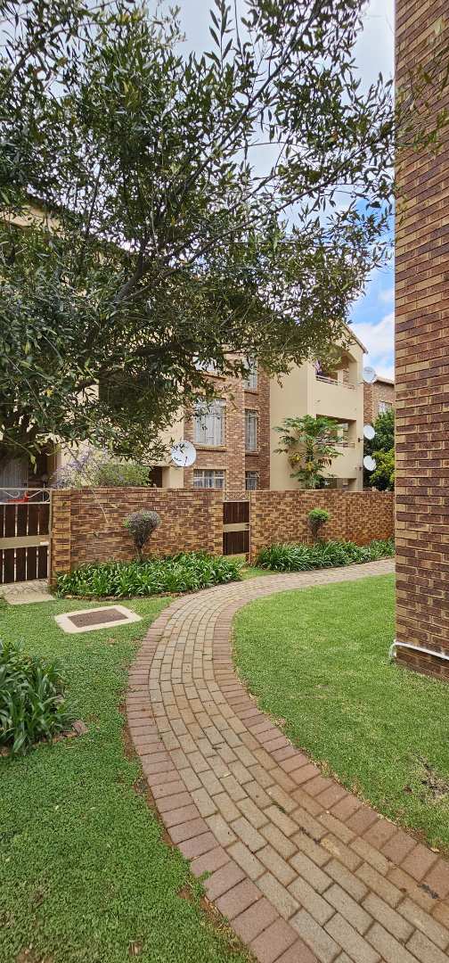 2 Bedroom Property for Sale in Olympus Gauteng