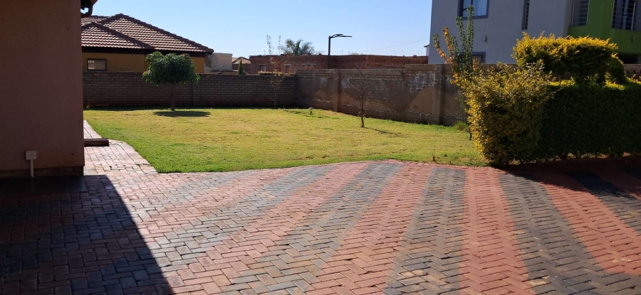 3 Bedroom Property for Sale in The Orchards Gauteng