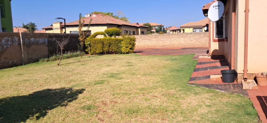 3 Bedroom Property for Sale in The Orchards Gauteng