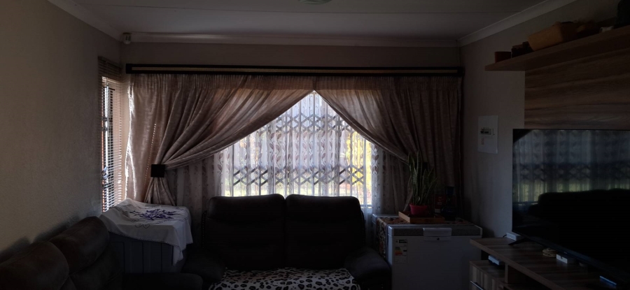 3 Bedroom Property for Sale in The Orchards Gauteng