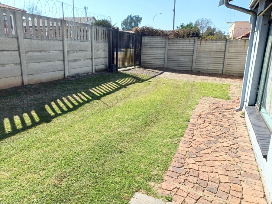 3 Bedroom Property for Sale in Elsburg Gauteng