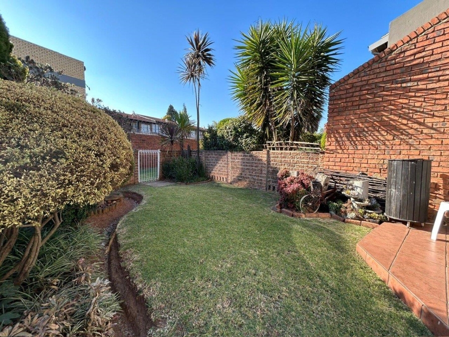 2 Bedroom Property for Sale in Brentwood Park Gauteng