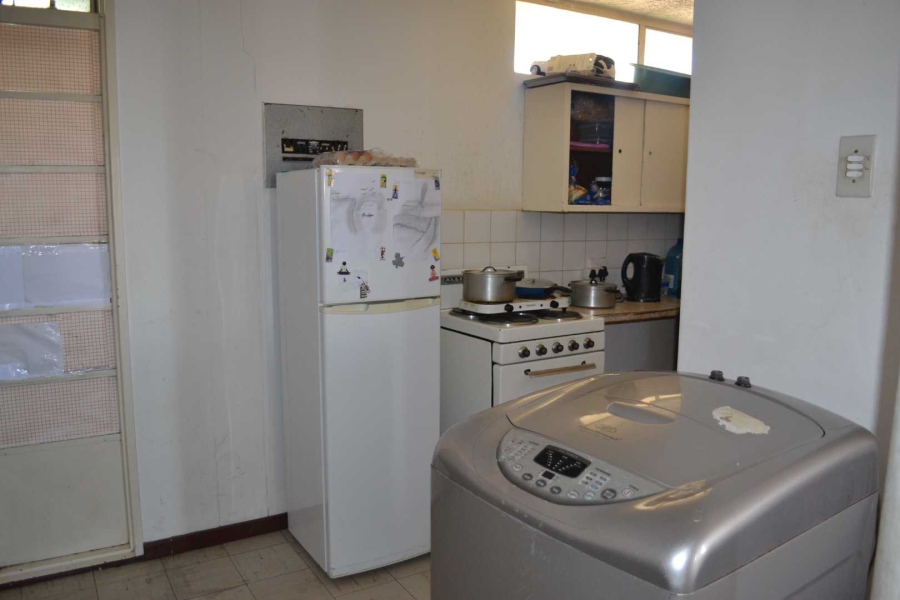 1 Bedroom Property for Sale in Sunnyside Gauteng