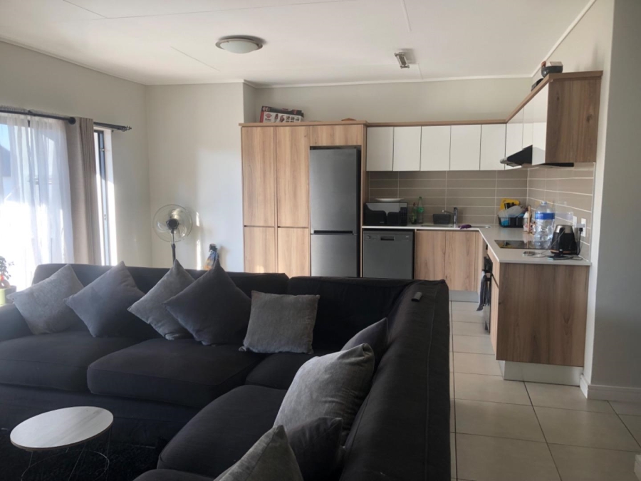 To Let 2 Bedroom Property for Rent in Linbro Park Gauteng