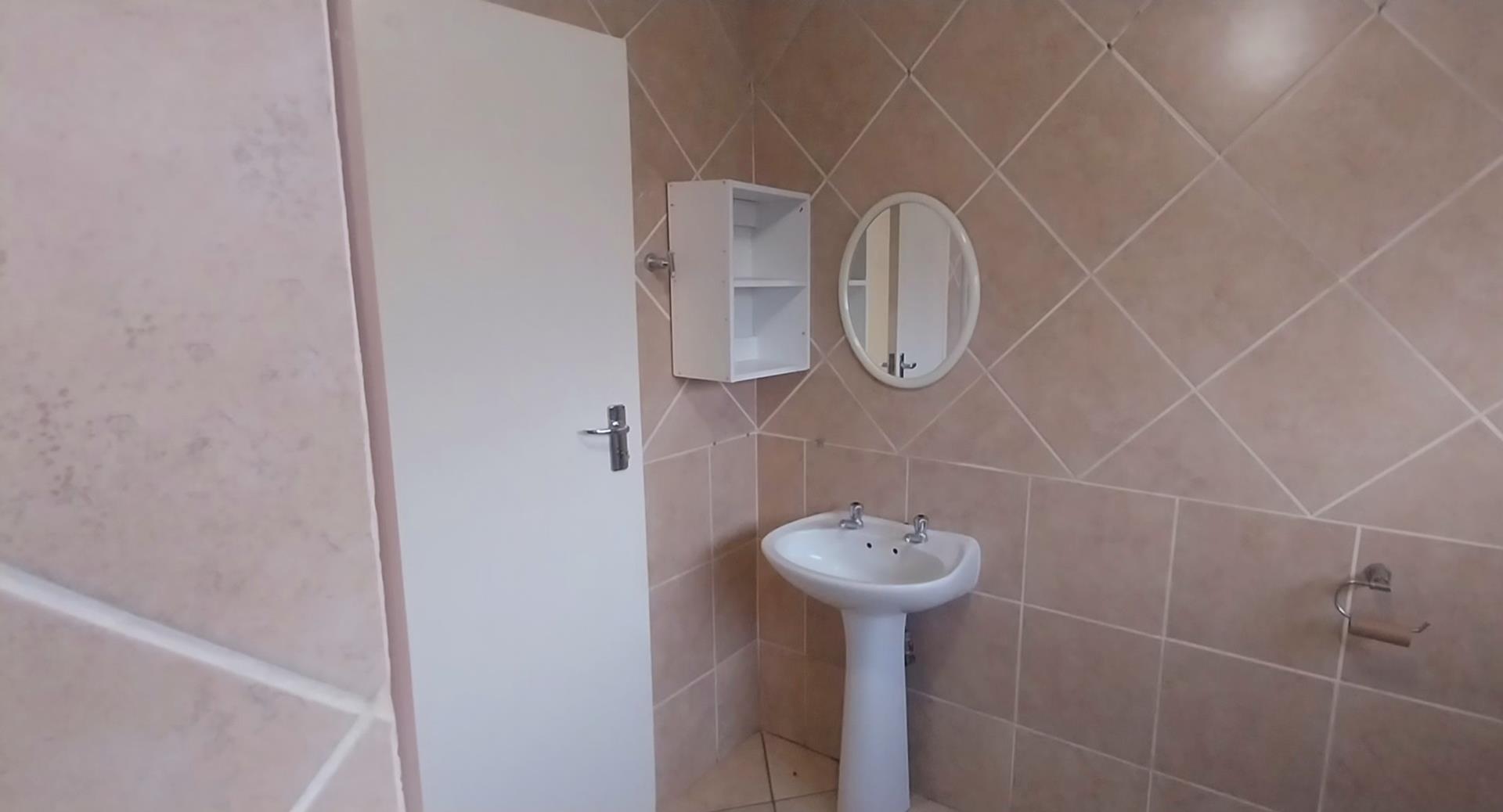 2 Bedroom Property for Sale in Wierdapark Gauteng