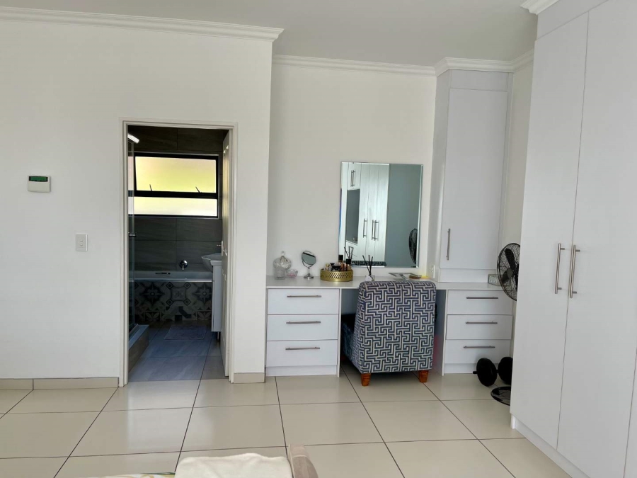 4 Bedroom Property for Sale in Allens Nek Gauteng