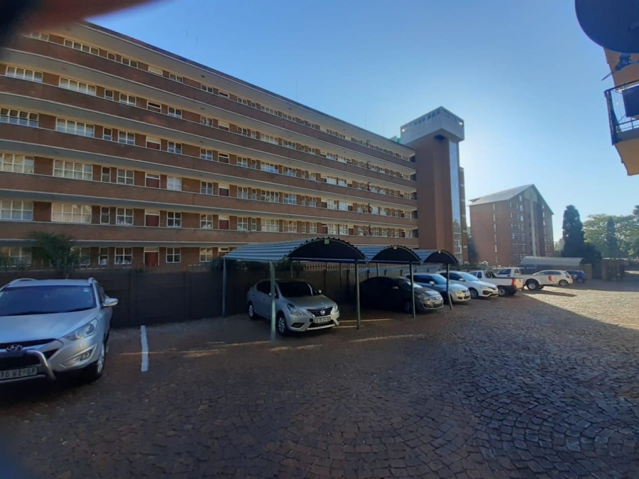 To Let 1 Bedroom Property for Rent in Gezina Gauteng