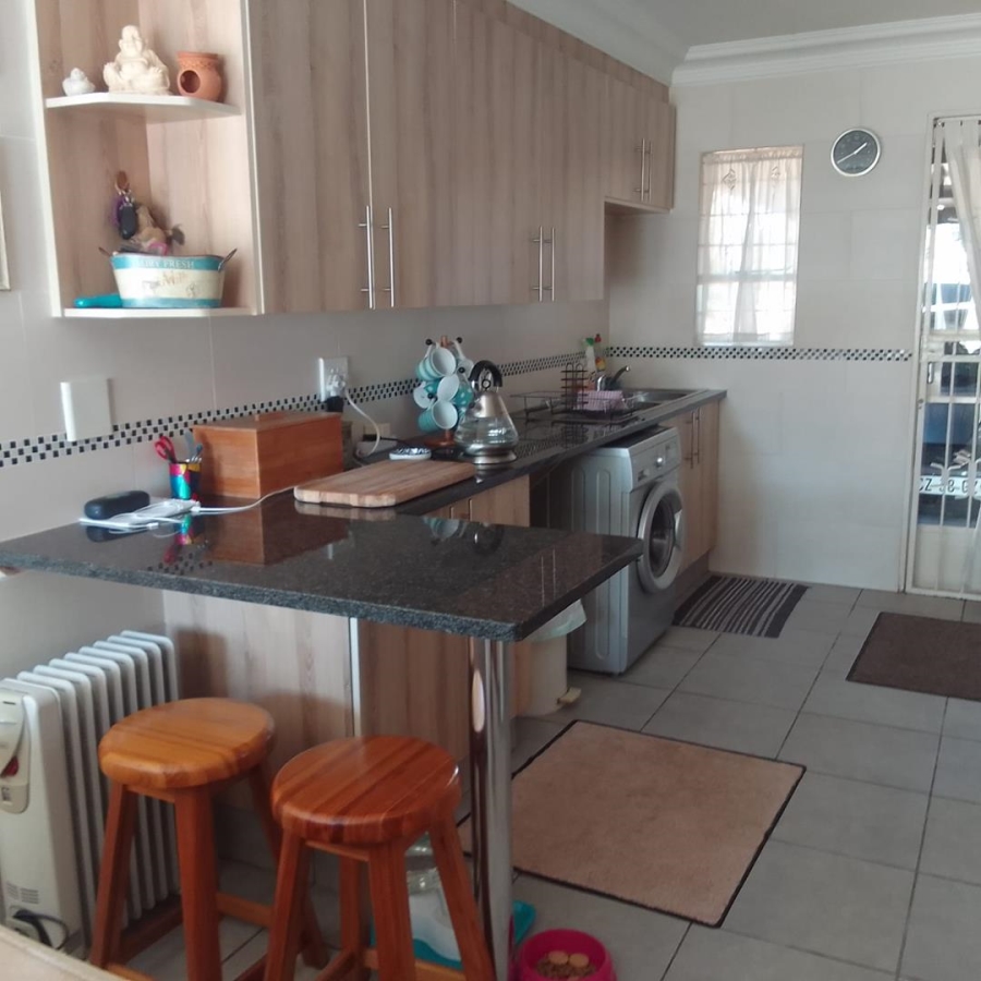 2 Bedroom Property for Sale in Kibler Park Gauteng