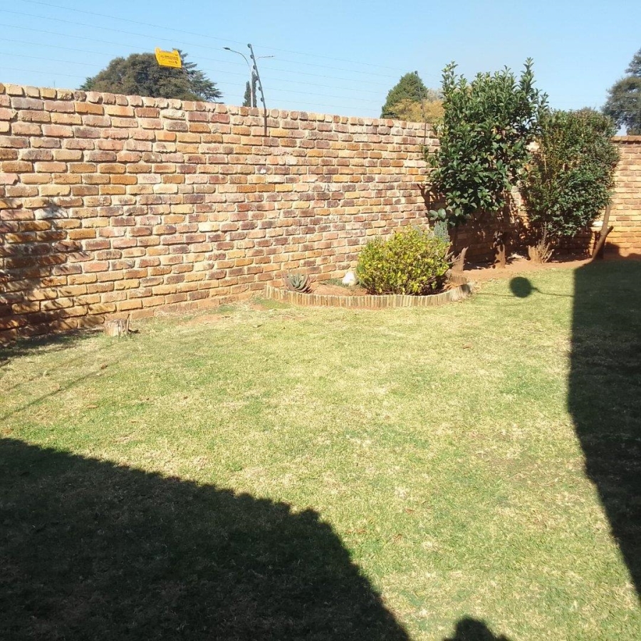 2 Bedroom Property for Sale in Kibler Park Gauteng