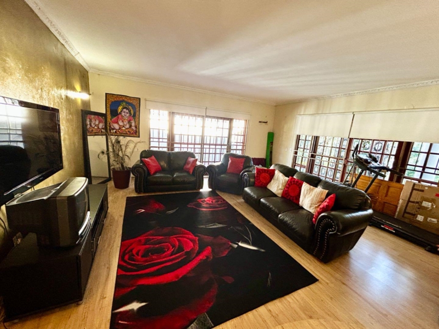 To Let 4 Bedroom Property for Rent in Halfway Gardens Gauteng