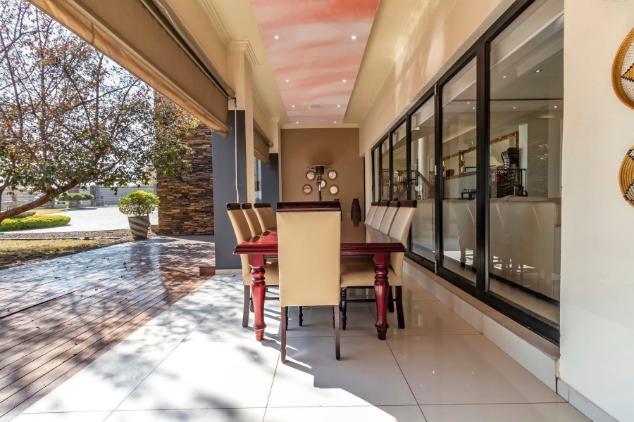 8 Bedroom Property for Sale in Blue Hills Gauteng