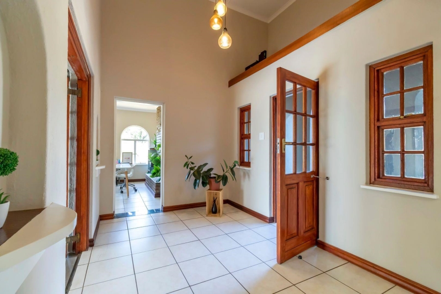 13 Bedroom Property for Sale in Kyalami Ah Gauteng