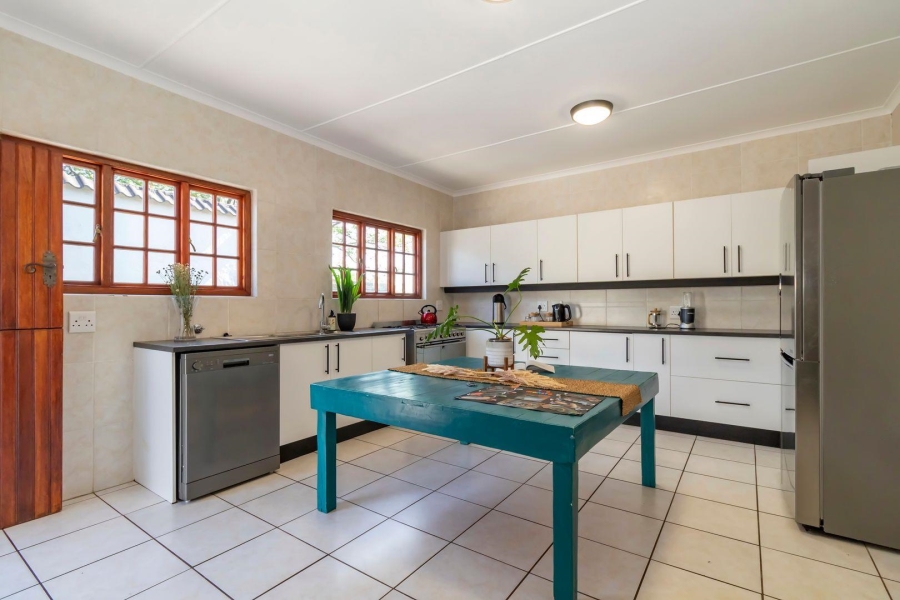 13 Bedroom Property for Sale in Kyalami Ah Gauteng