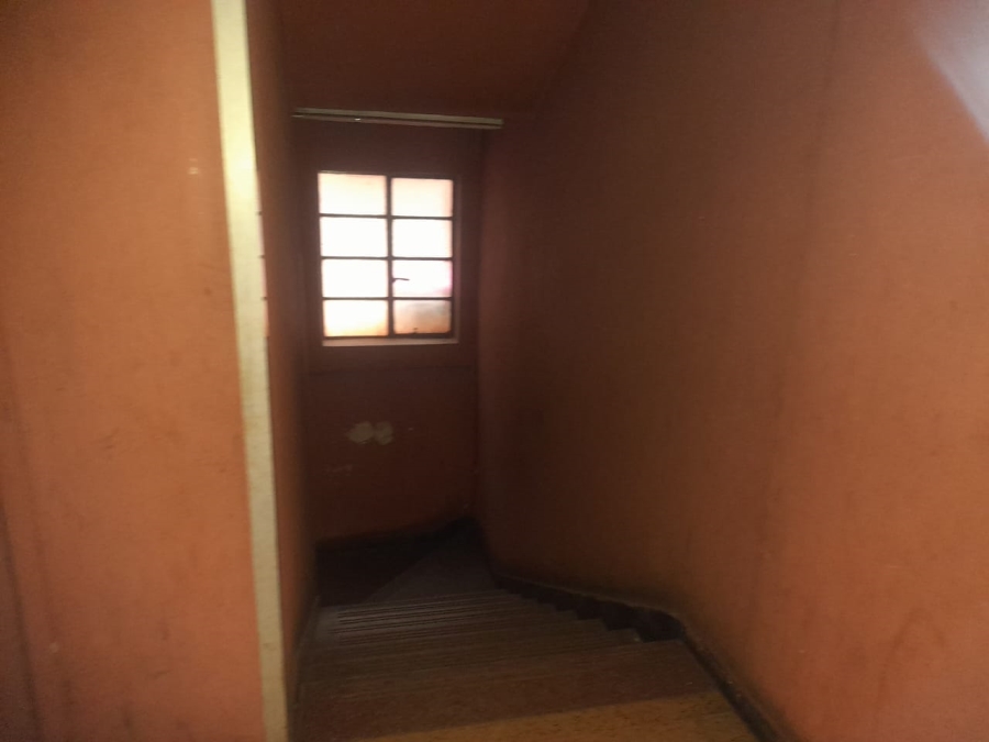 2 Bedroom Property for Sale in Yeoville Gauteng