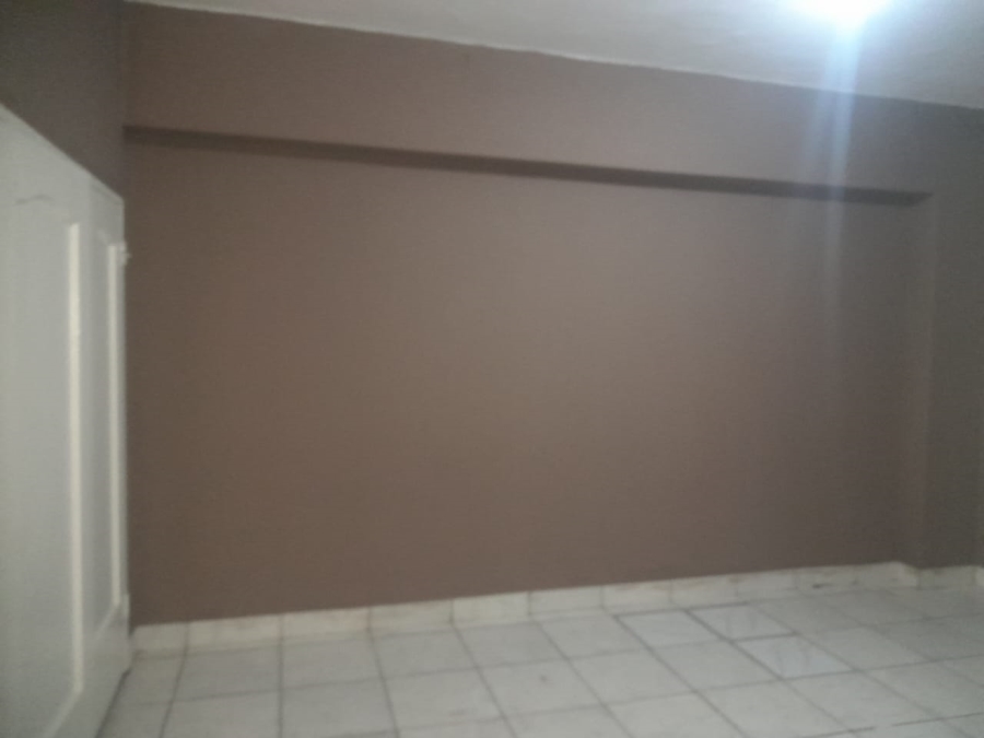 2 Bedroom Property for Sale in Yeoville Gauteng