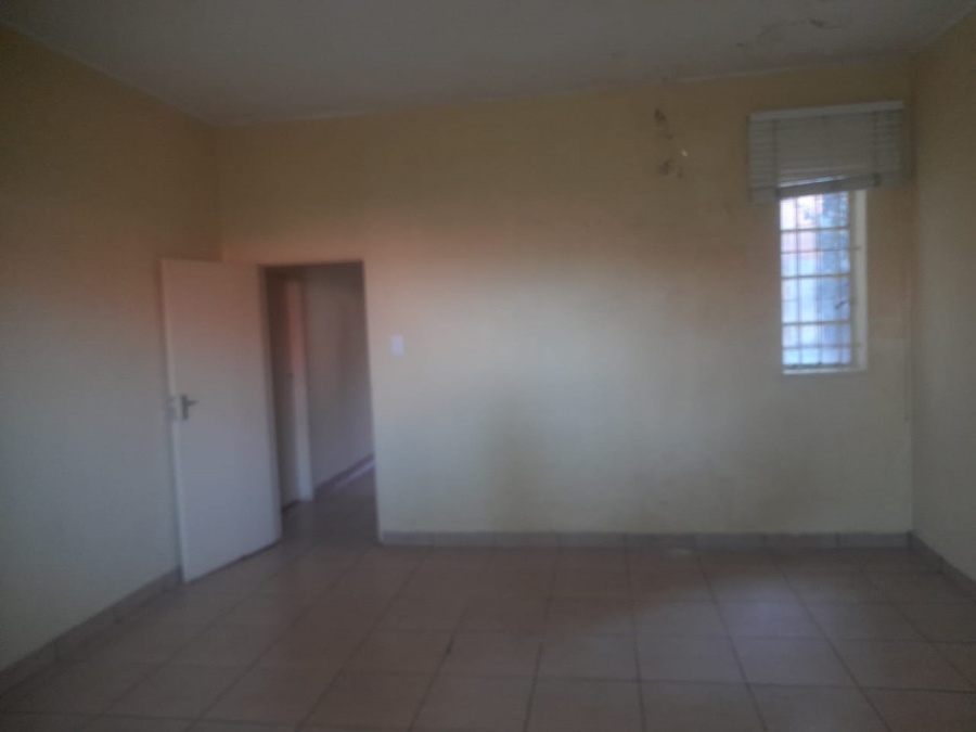 2 Bedroom Property for Sale in Yeoville Gauteng