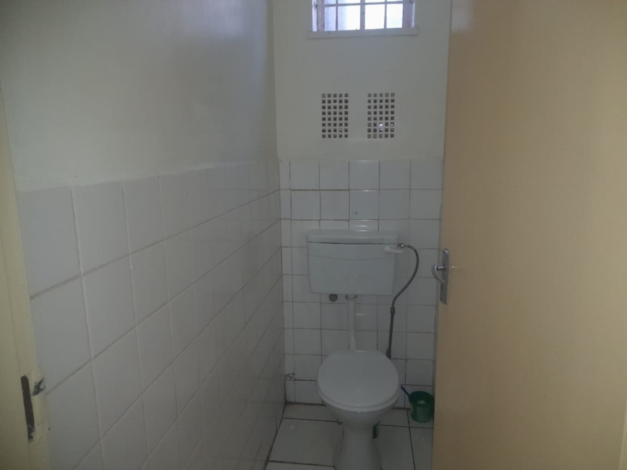 2 Bedroom Property for Sale in Yeoville Gauteng