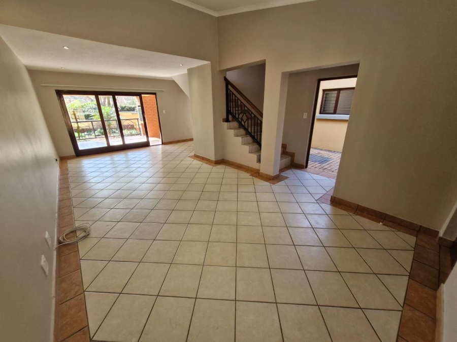 3 Bedroom Property for Sale in Boardwalk Gauteng