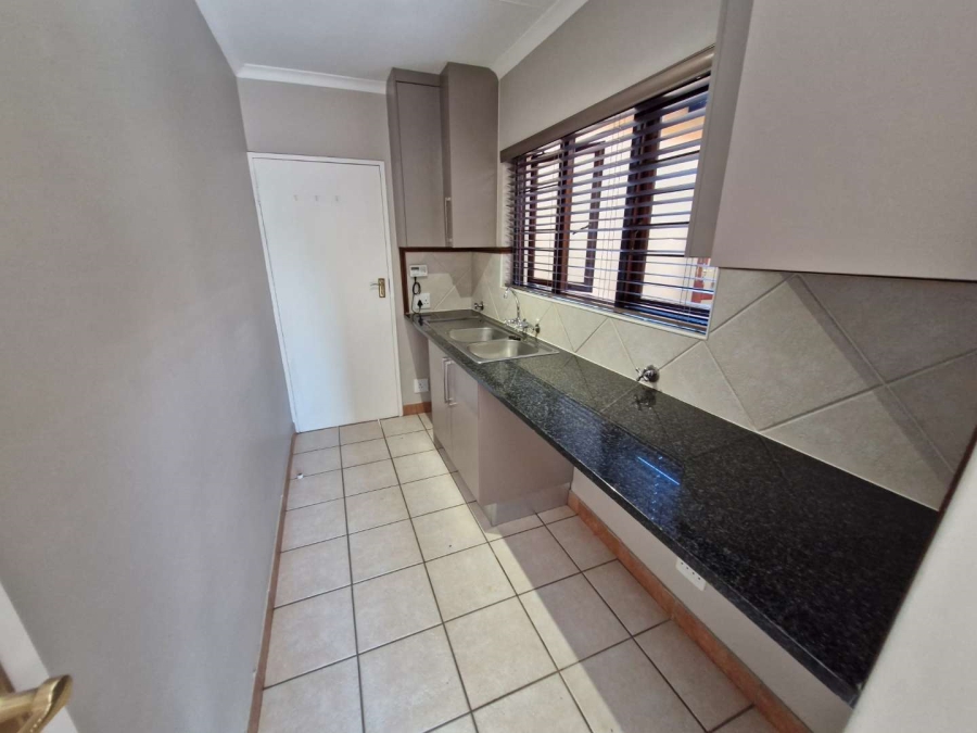 3 Bedroom Property for Sale in Boardwalk Gauteng