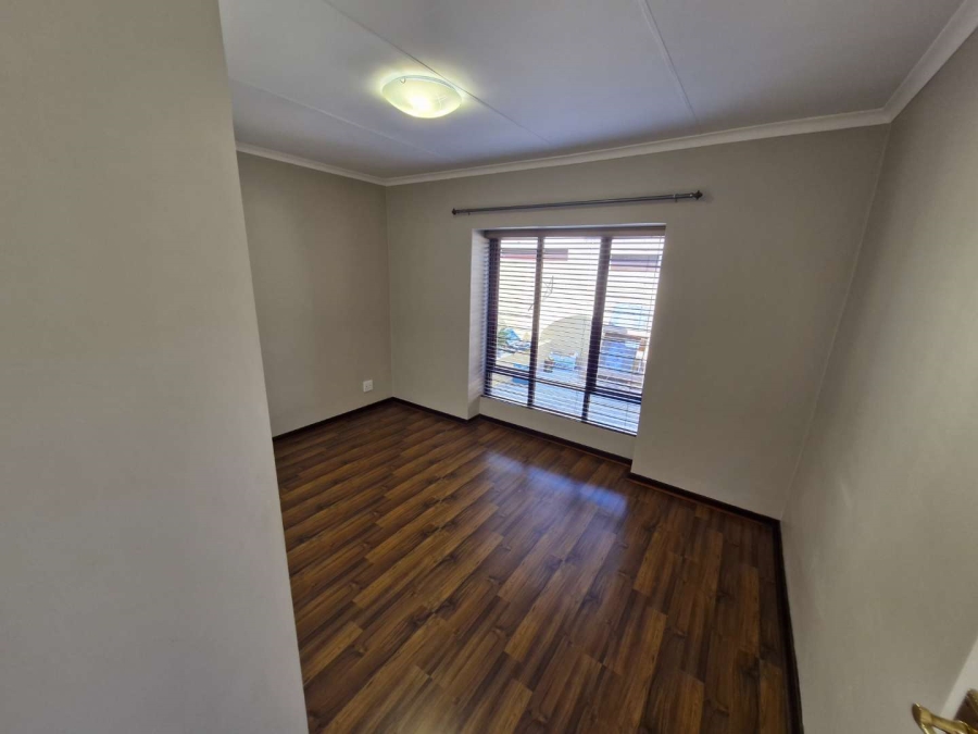 3 Bedroom Property for Sale in Boardwalk Gauteng