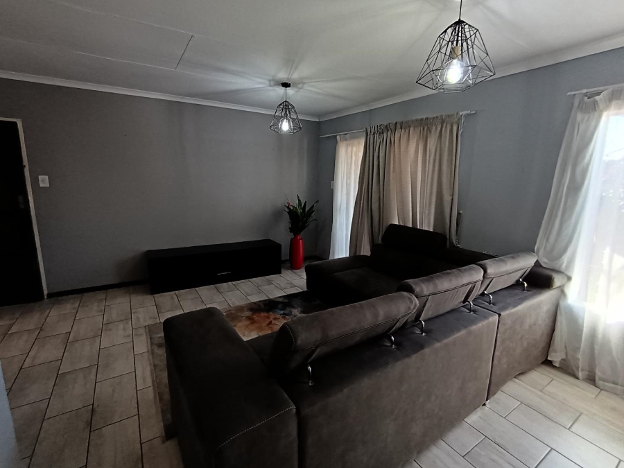 2 Bedroom Property for Sale in Moreleta Park Gauteng