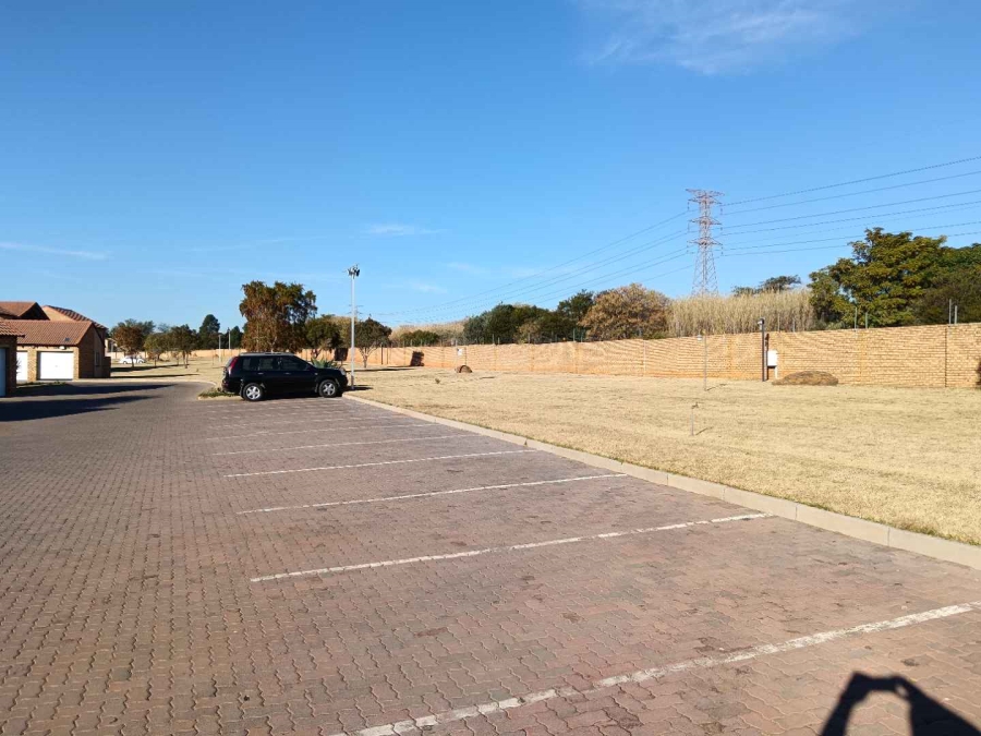 2 Bedroom Property for Sale in Moreleta Park Gauteng