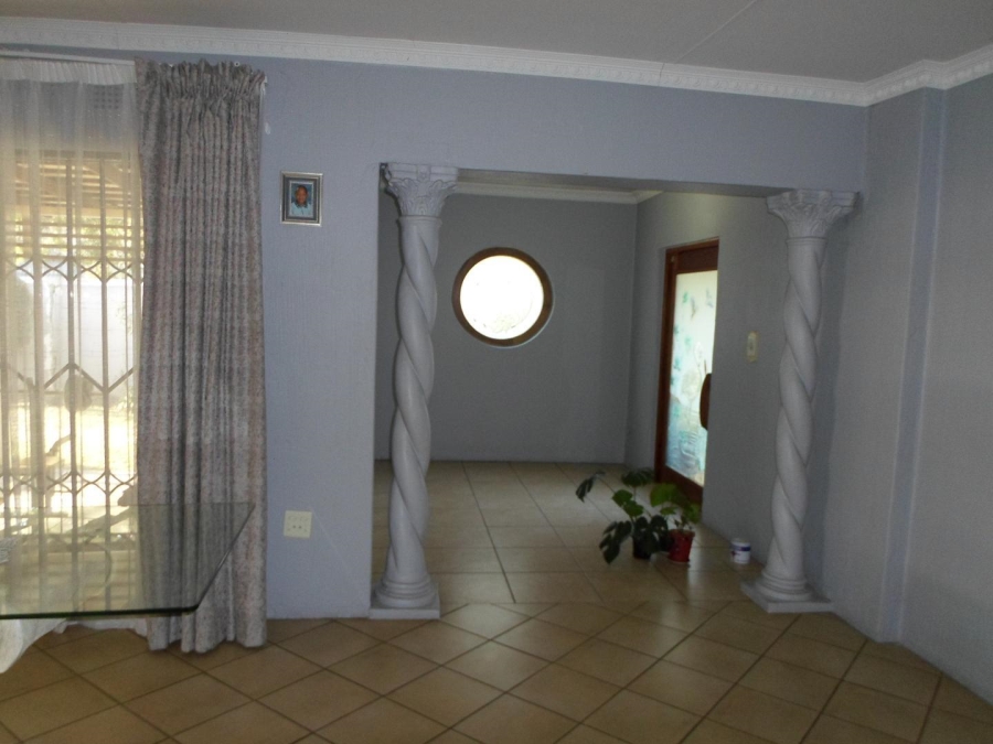 3 Bedroom Property for Sale in Brackenhurst Gauteng