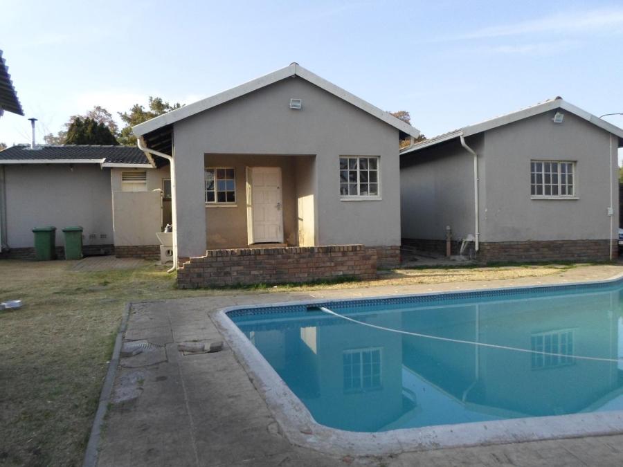 3 Bedroom Property for Sale in Brackenhurst Gauteng