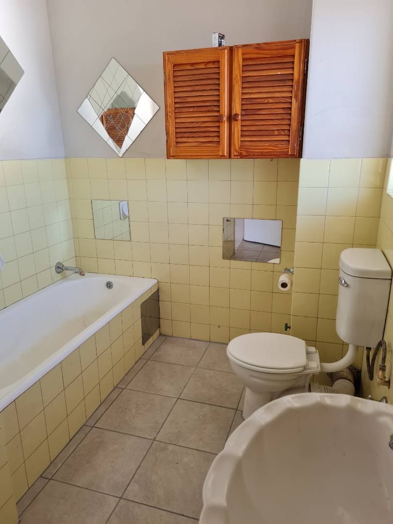 To Let 1 Bedroom Property for Rent in Horison View Gauteng