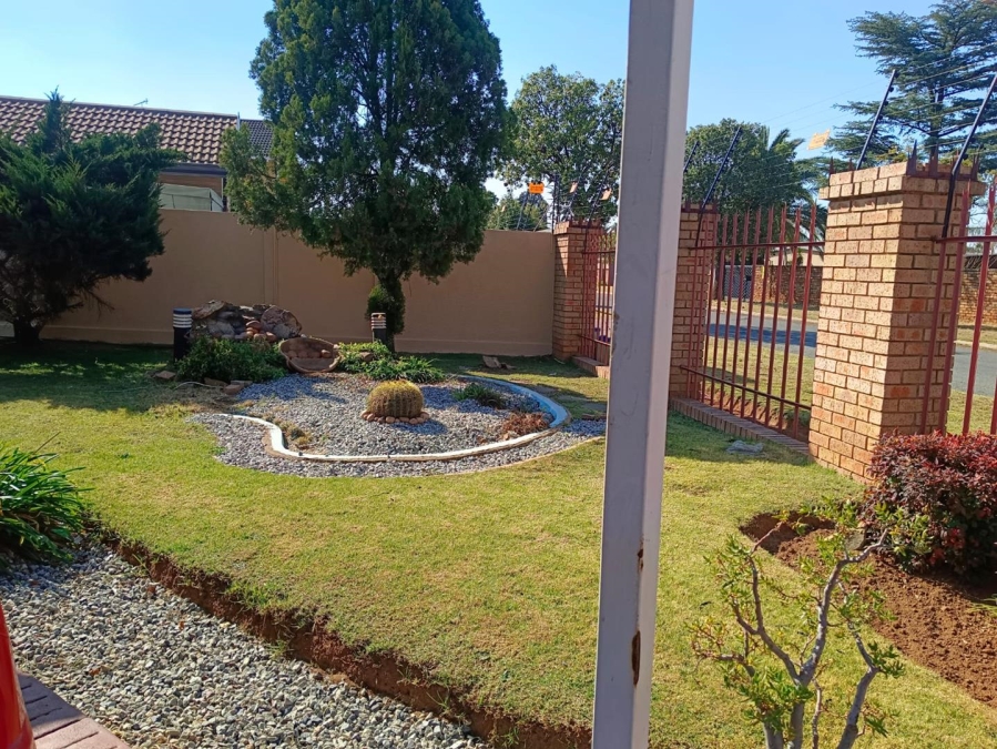 3 Bedroom Property for Sale in Mayberry Park Gauteng