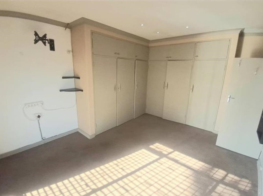 3 Bedroom Property for Sale in Raceview Gauteng